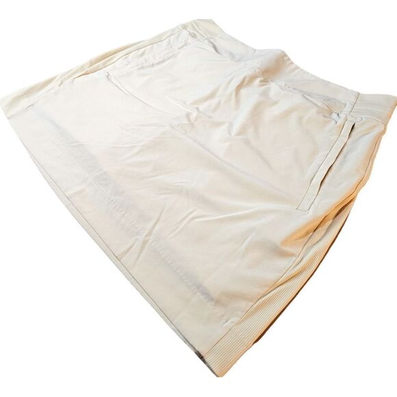 ✨2/$20✨ Athleta Women's Skirt in Light Yellow - Picture 2 of 12